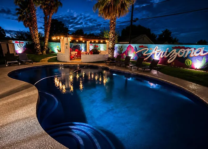 Holiday home 8br Retreat With Private Pool & Arcade, Sleeps 18 Mesa