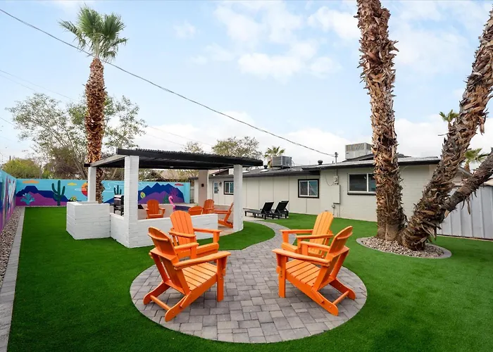 8br Retreat With Private Pool & Arcade, Sleeps 18 Holiday home Mesa