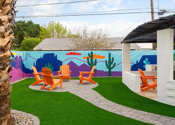 Holiday home 8br Retreat With Private Pool & Arcade, Sleeps 18 *