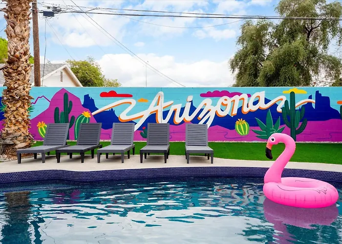 8br Retreat With Private Pool & Arcade, Sleeps 18 *
